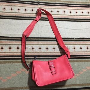 BOSS by Hugo Boss Pink crossbody Faux leather purse bag FLAW color transfer